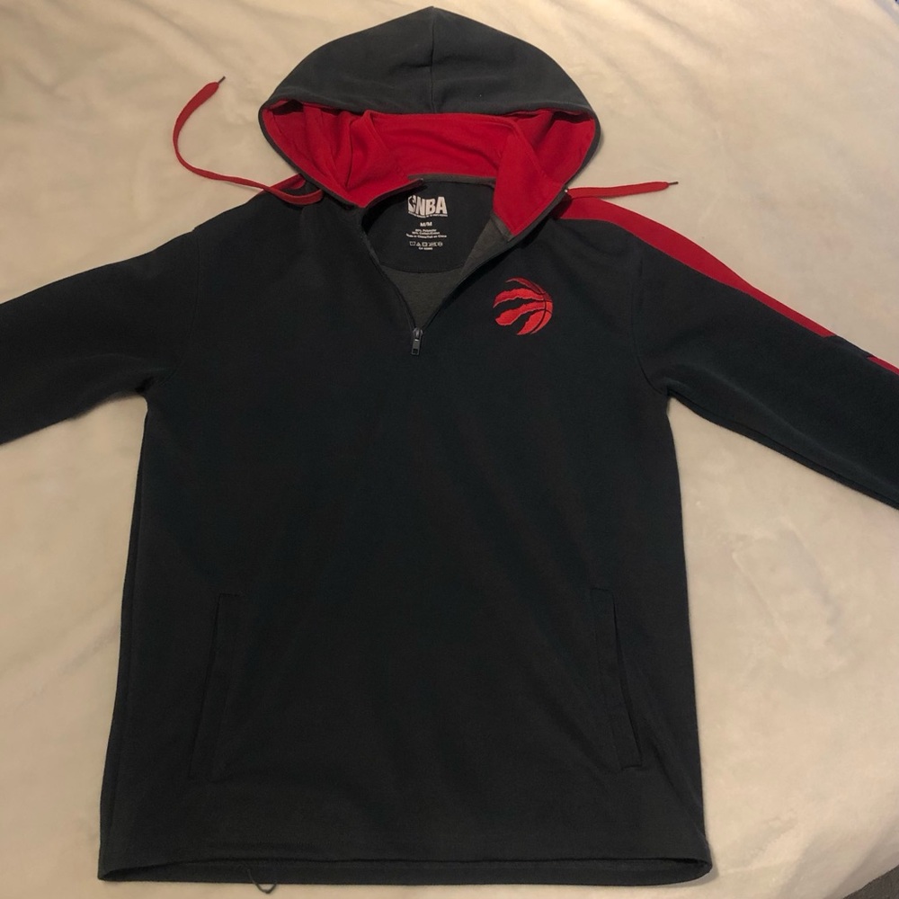 Men’s medium NBA raptors 1/4zip lightweight hoodie